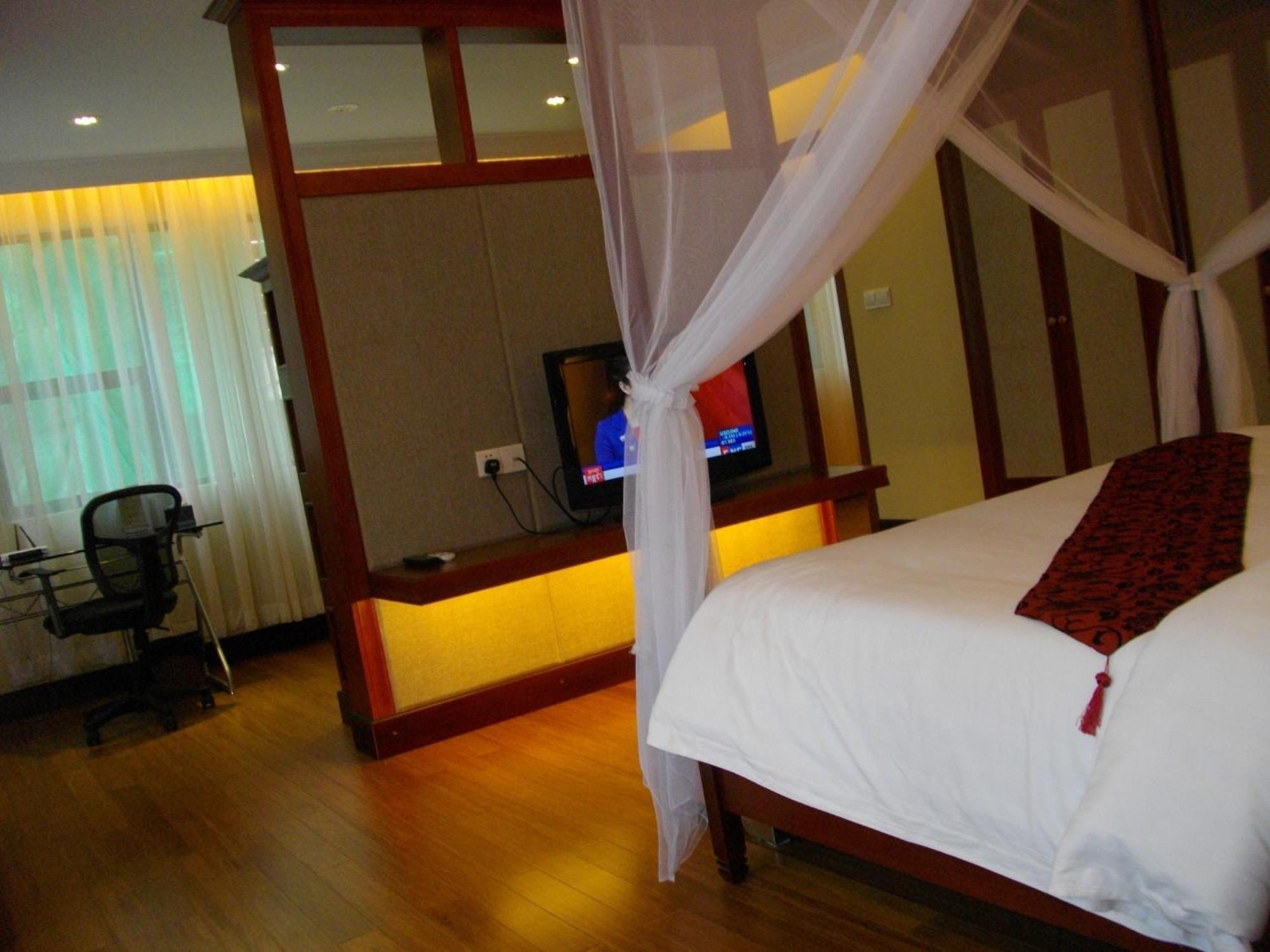 Lux Riverside Hotel & Apartment Phnom Penh Quarto foto